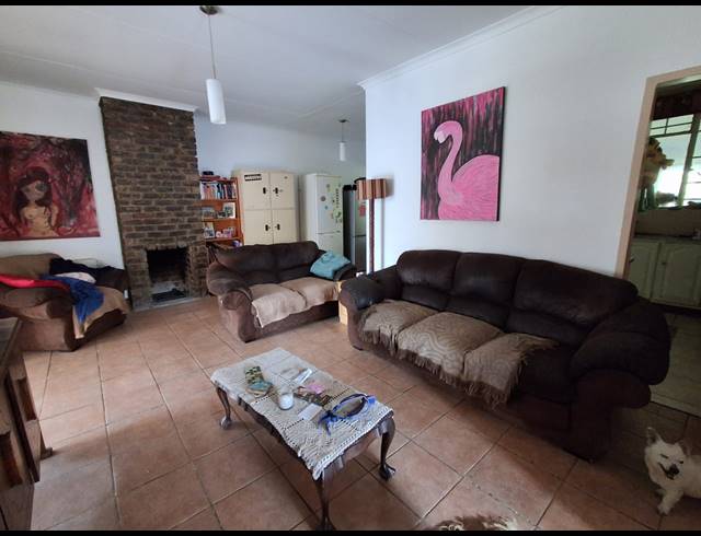 3 BEDROOM HOUSE FOR SALE IN BIRCHLEIGH NORTH
